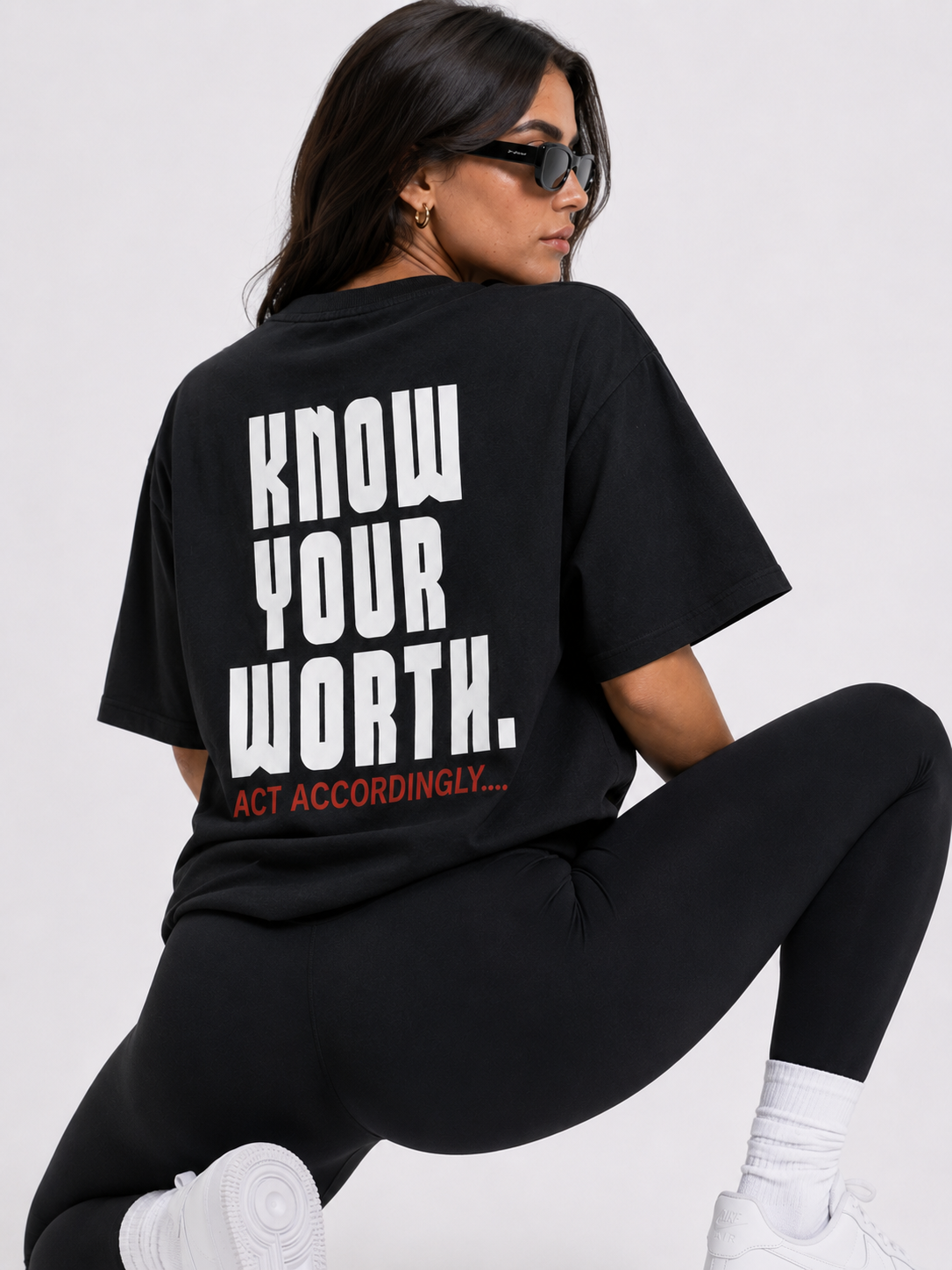 KNOW YOUR WORTH OVERSIZED T-SHIRT